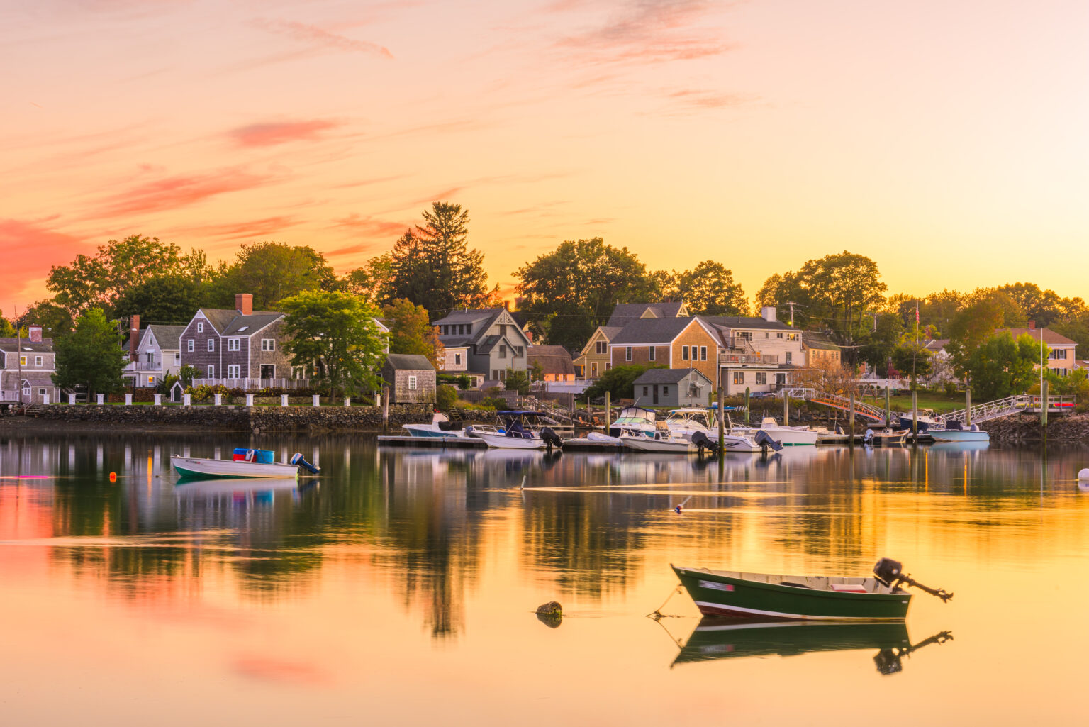 most-beautiful-towns-to-visit-in-new-england