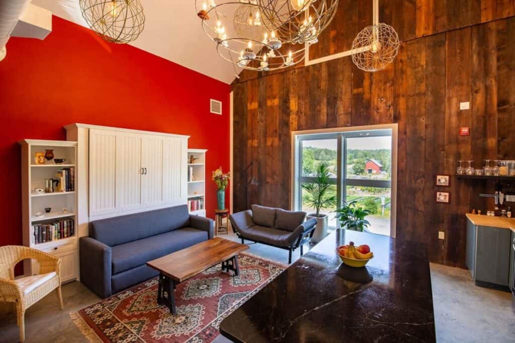 12 Gorgeous Airbnb Stowe VT Vacation Rentals | New England With Love