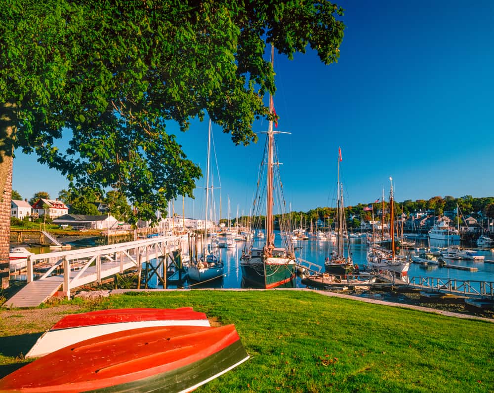 14 Best Things To Do in Camden Maine | New England With Love (2023)